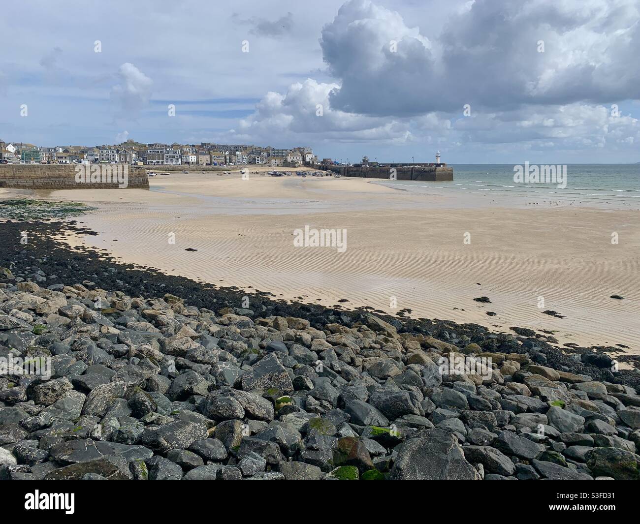 St Ives Harbour à marée basse - Image de stock capturée avec un smartphone