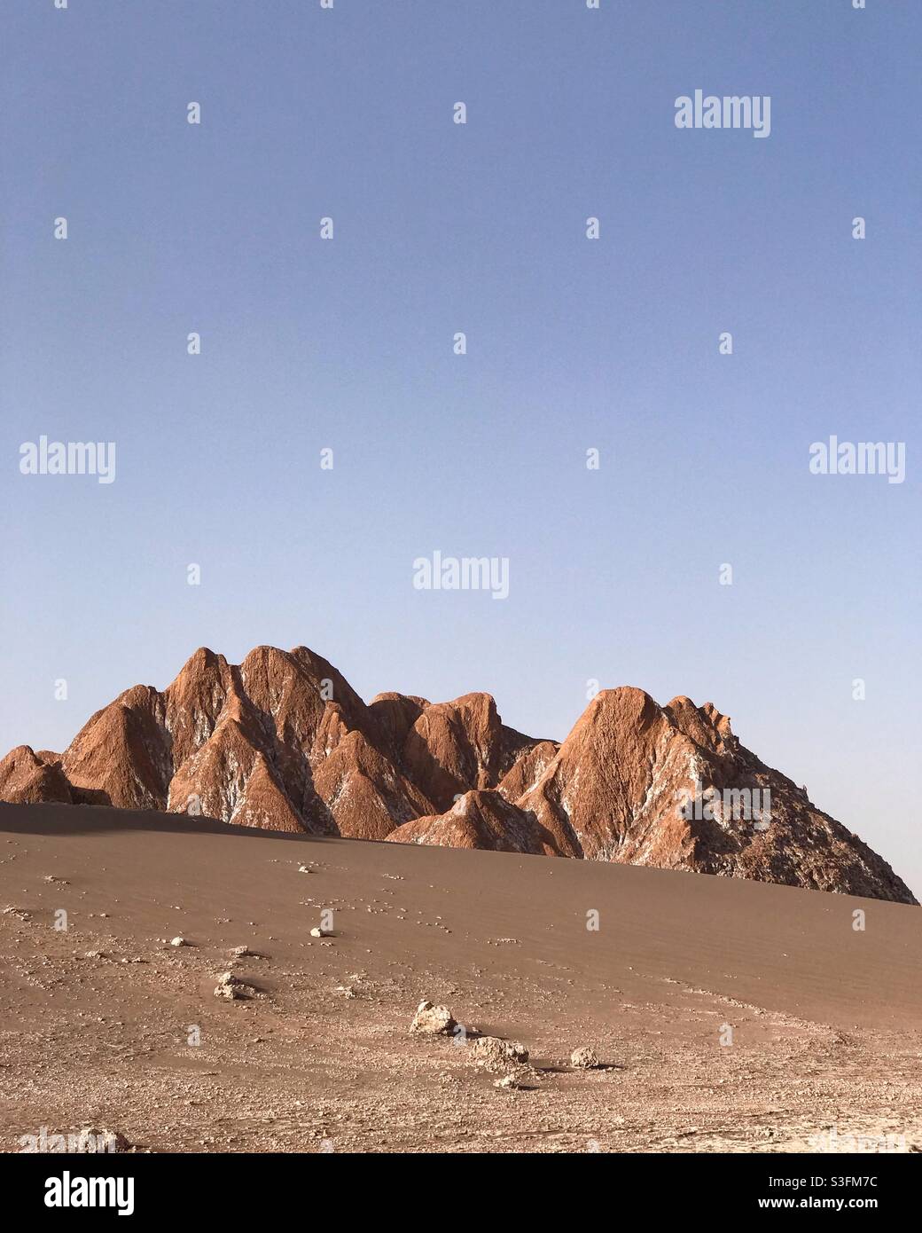El Valle de la Luna ou Vallée de la Lune, San Pedro de Atacama, Chili - Image de stock capturée avec un smartphone