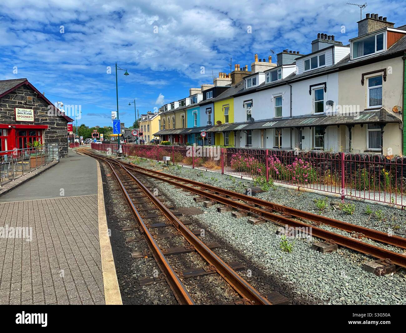 Gare de Porthmadog à vapeur. Snowdonia, pays de Galles. - Image de stock capturée avec un smartphone