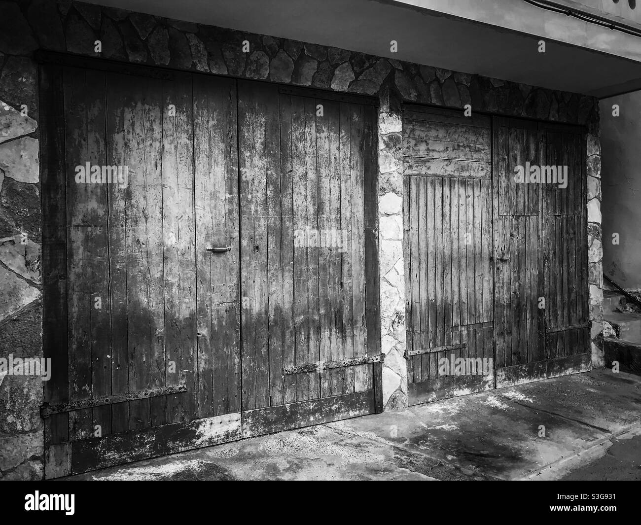 Portes de la maison de bateau, Majorque - Image de stock capturée avec un smartphone