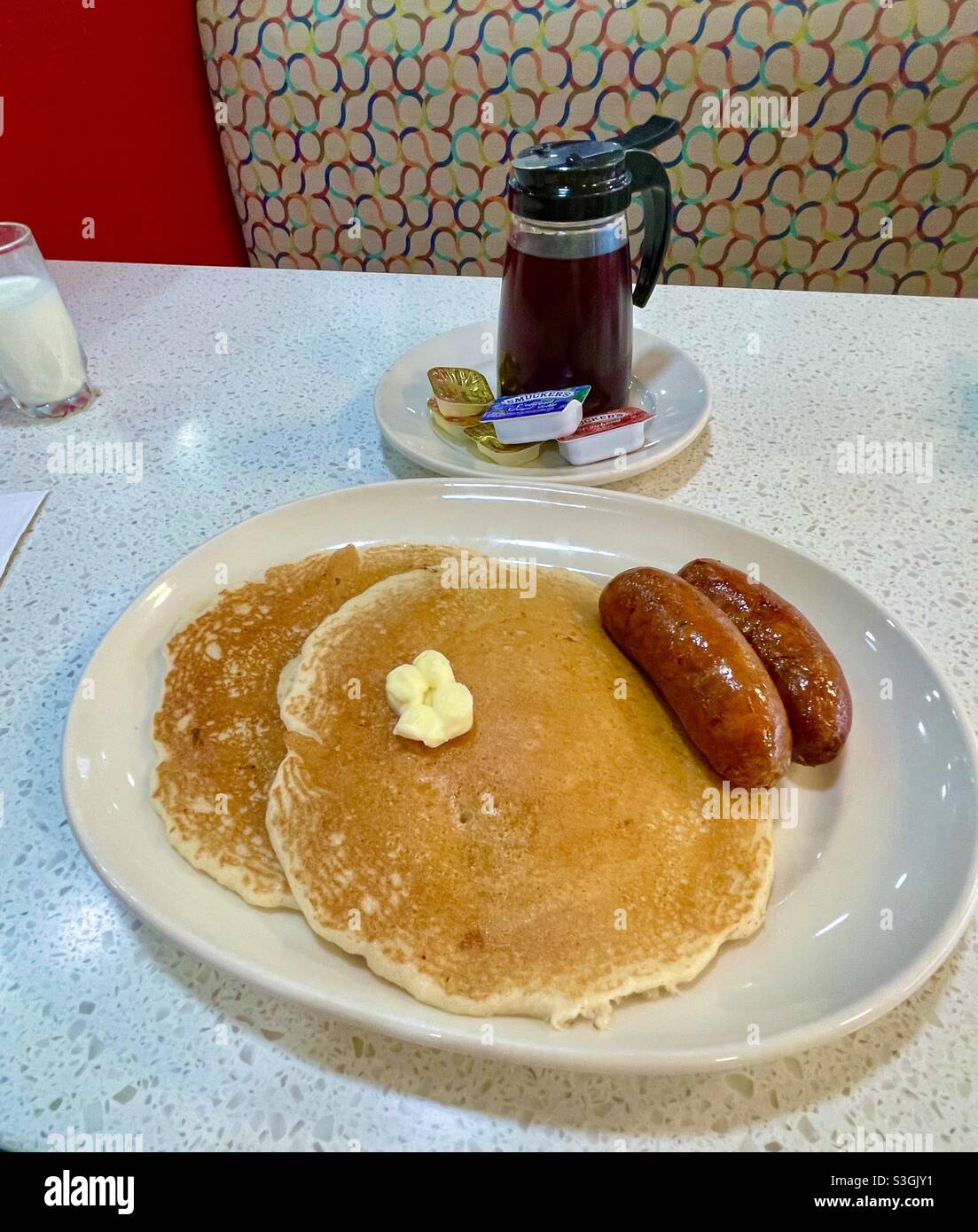 Pancakes et saucisses - Yum ! - Image de stock capturée avec un smartphone