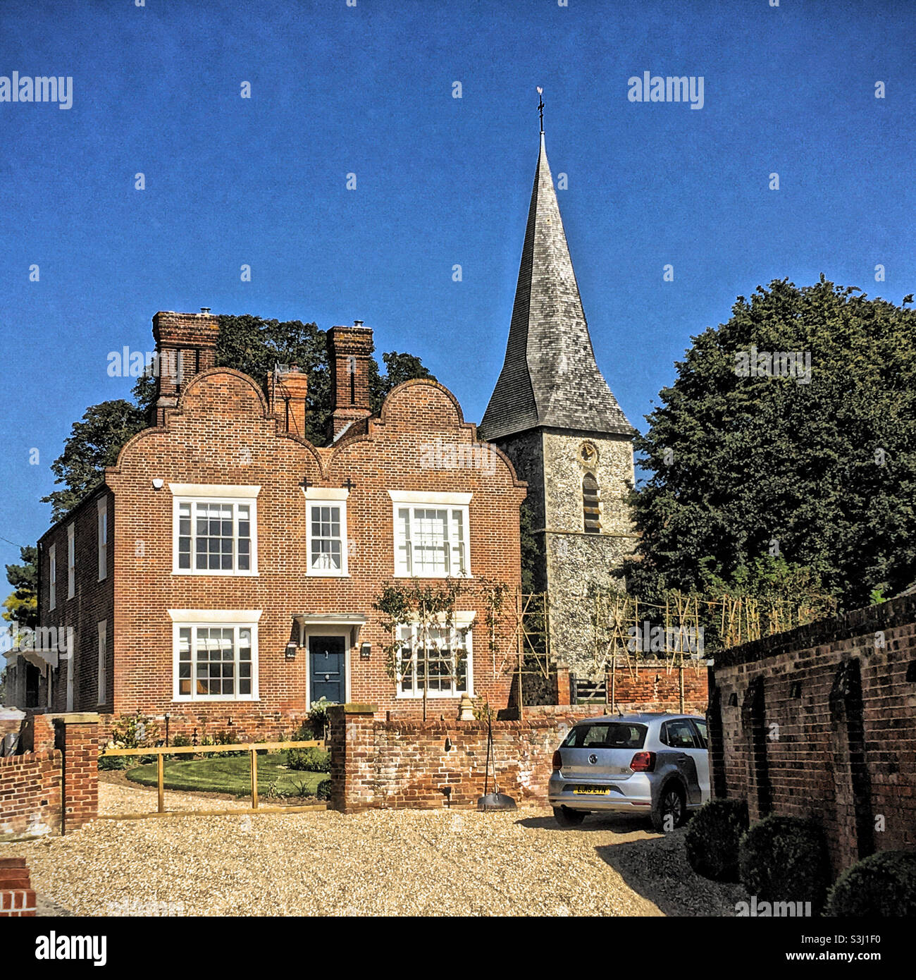 Manoir de style flamand à côté de St John l'évangéliste, Ickham - Image de stock capturée avec un smartphone
