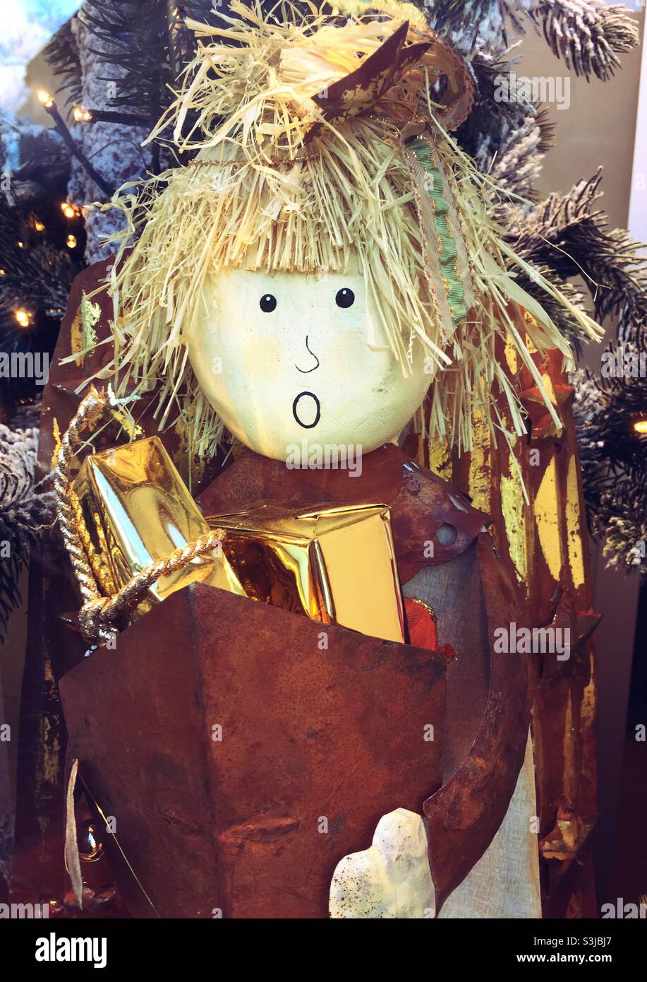 Décoration de Noël d'ange faite de selfmade - Image de stock capturée avec un smartphone