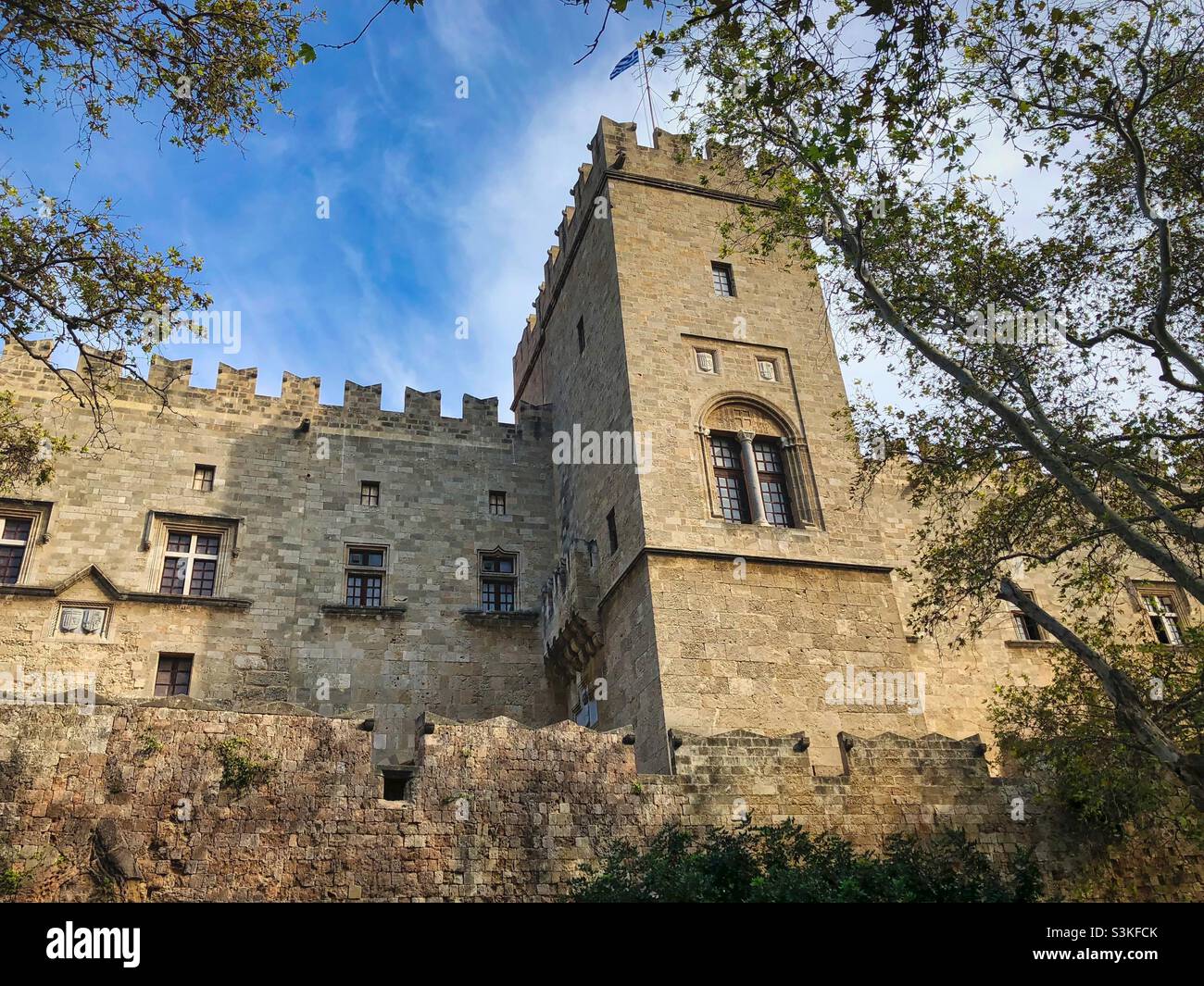Palais des Grands maîtres des Chevaliers de Rhodes, Grèce. - Image de stock capturée avec un smartphone