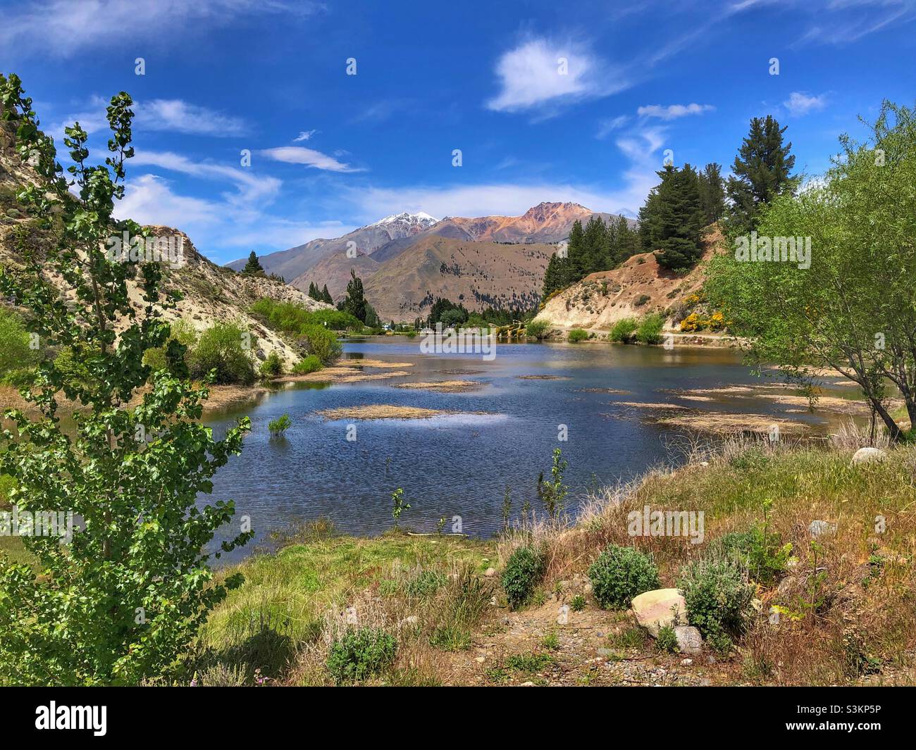 Un paysage pittoresque de montagne et de lac en Patagonie, Argentine. Banque D'Images