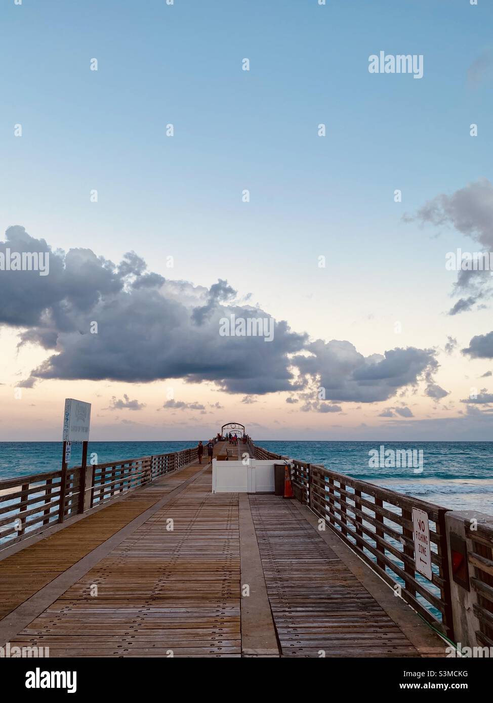 Le quai de la jetée de Lake Worth Beach, Floride. Banque D'Images