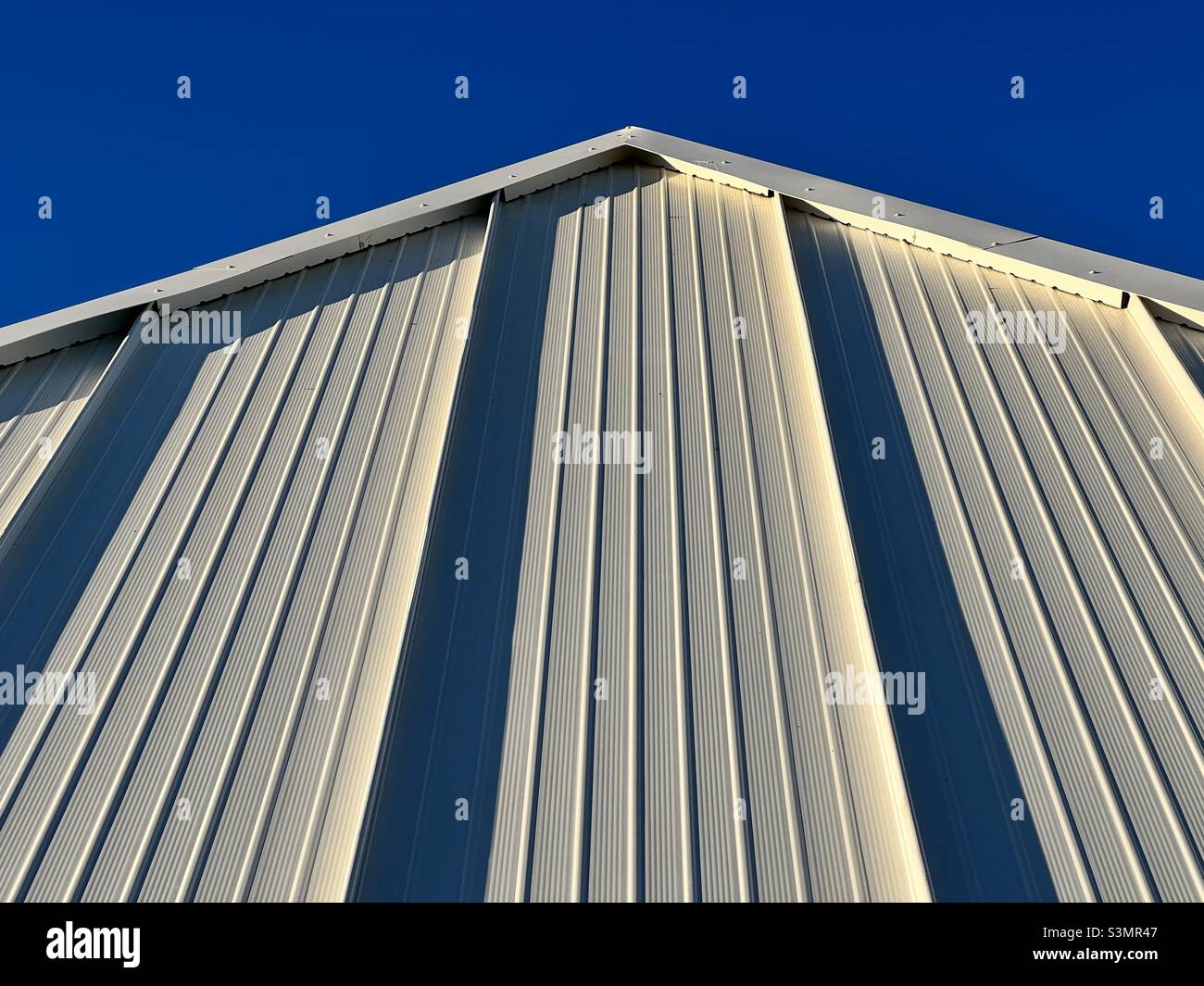 Toit blanc abstrait - Image de stock capturée avec un smartphone