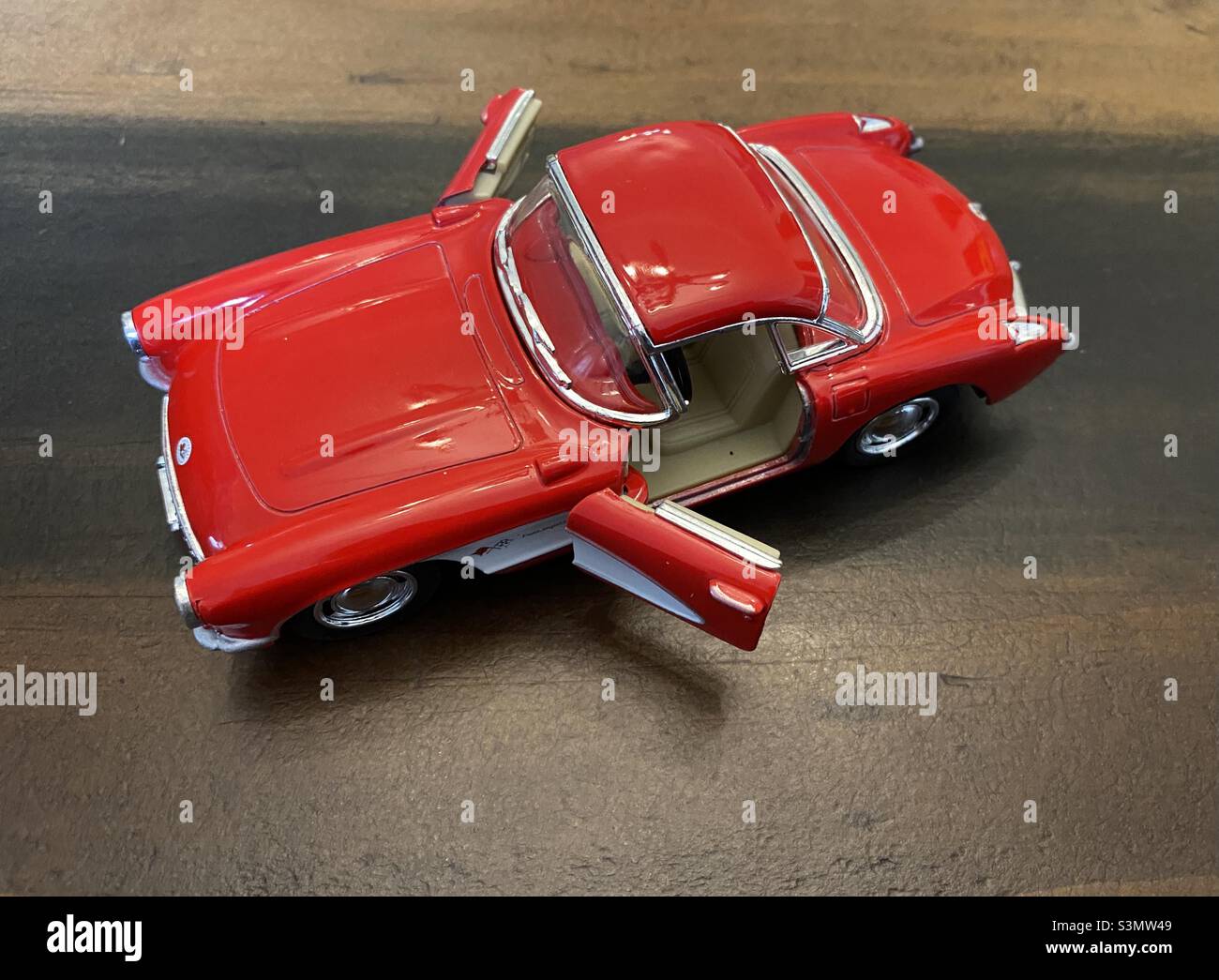 Modèle de jouet Corvette Stingray 1956. Banque D'Images