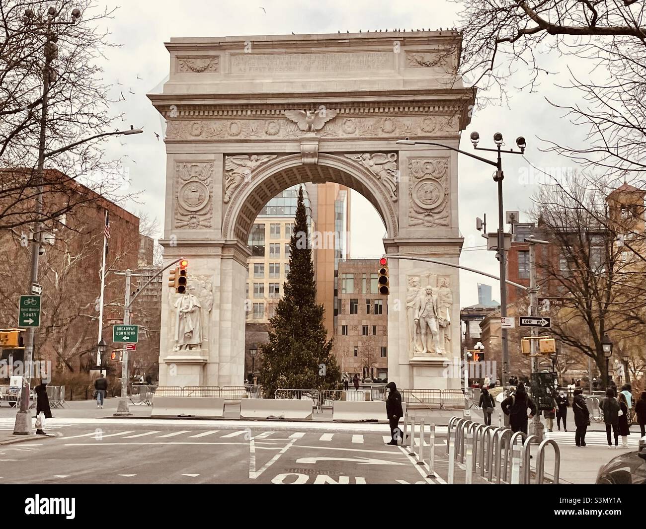 Washington Square Park Arch avec arbre de Noël Banque D'Images