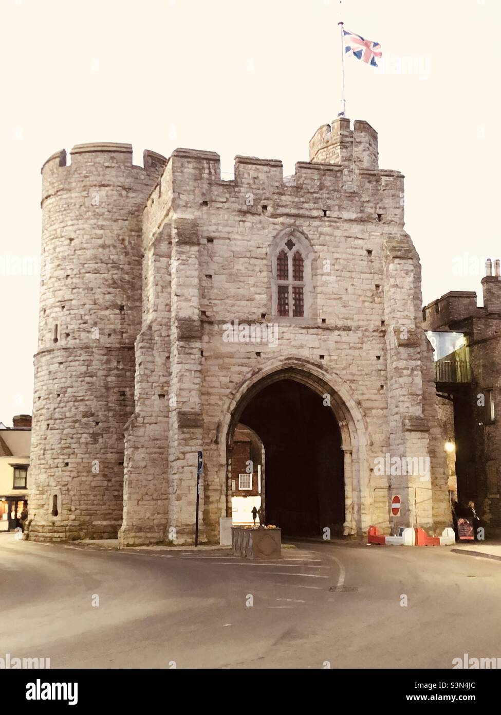 Tour West Gate - Canterbury - portes du château Banque D'Images