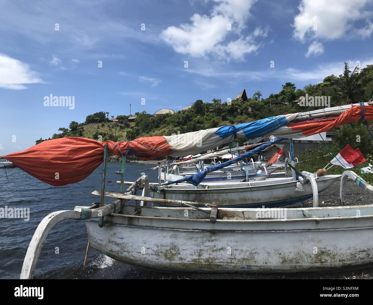 Bateaux sur l'océan à Bali Indonésie Banque D'Images