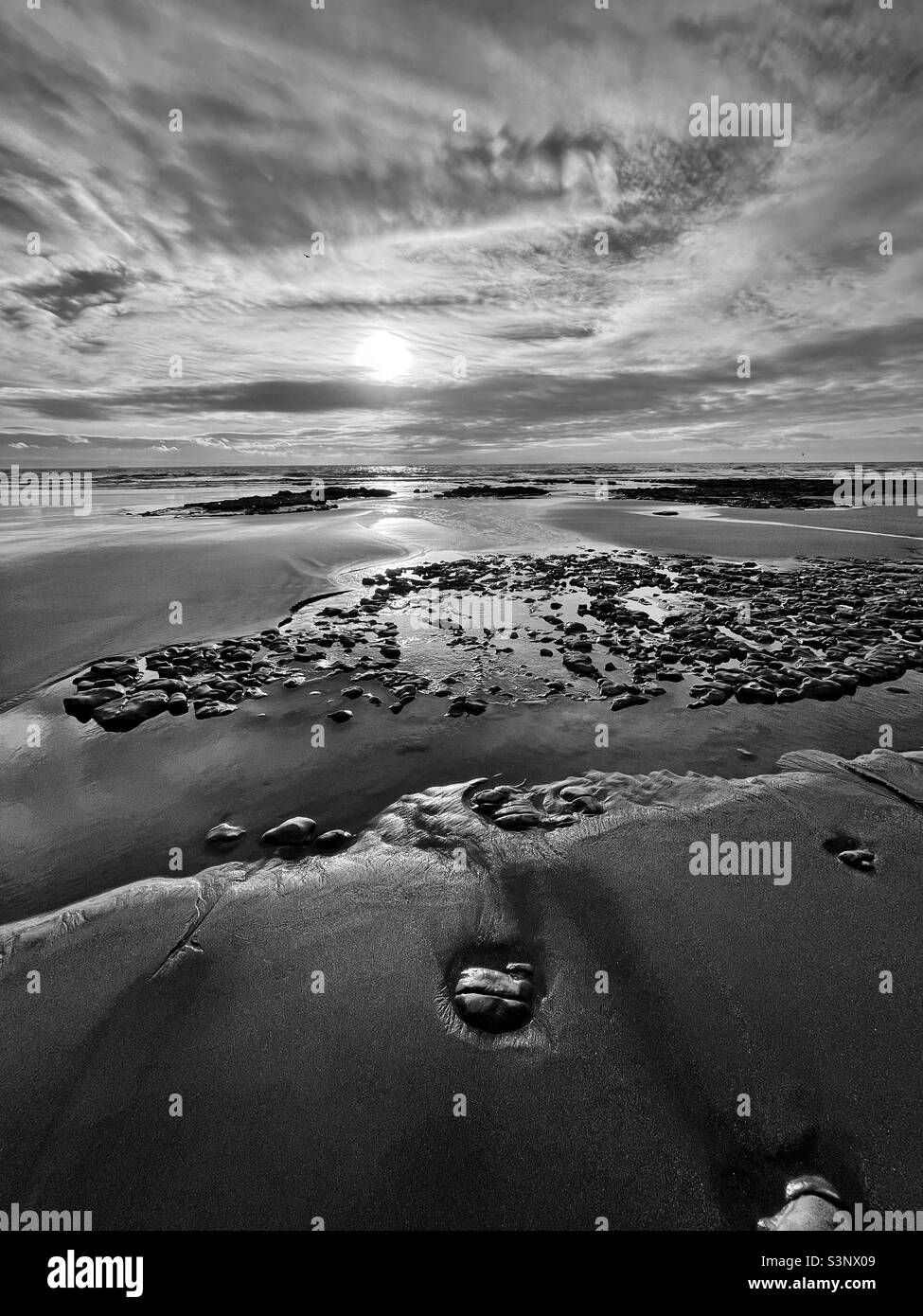 Coucher de soleil sur la côte du patrimoine de Glamourgan au sud du pays de Galles, hiver. Banque D'Images