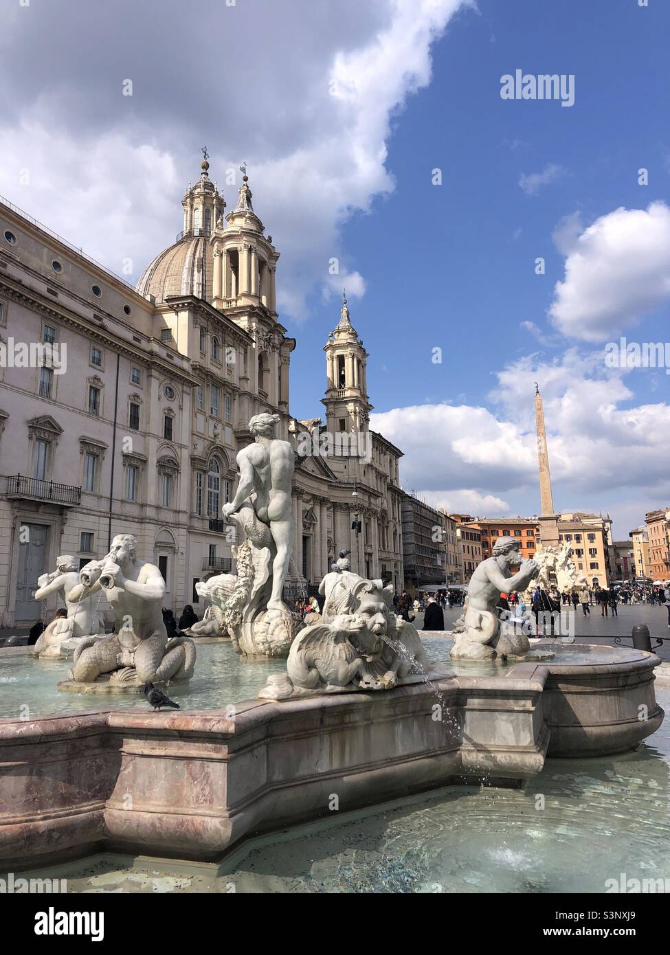 La place Navone à Rome Italie - Image de stock capturée avec un smartphone