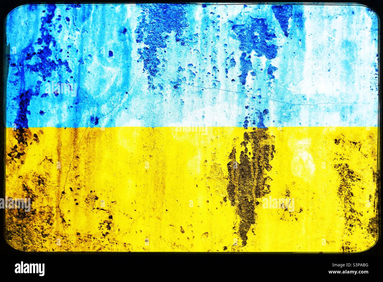 Drapeau national de l'Ukraine sur un mur texturé rugueux Banque D'Images