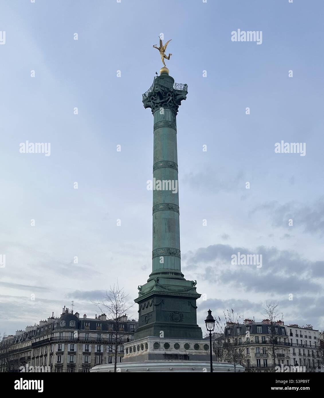 Monument place de Bastille. Printemps 2022. Paris. Banque D'Images