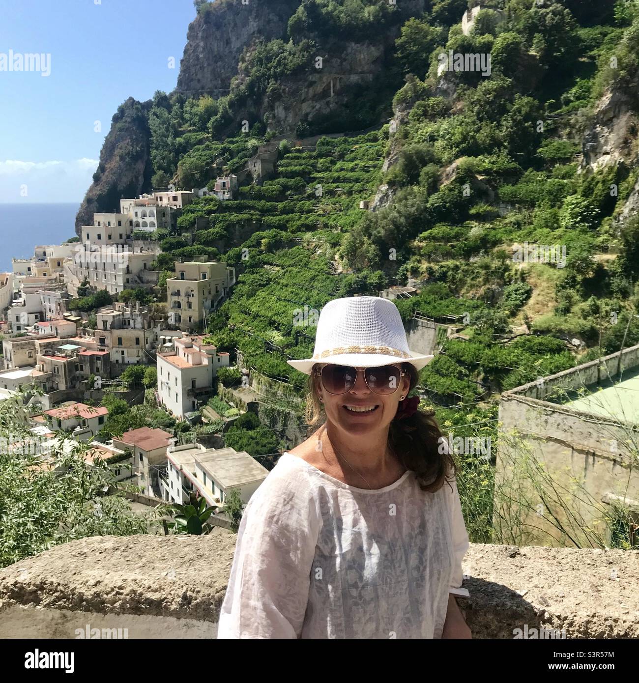 Randonnée jusqu'à Ravello depuis Atrani. - Image de stock capturée avec un smartphone