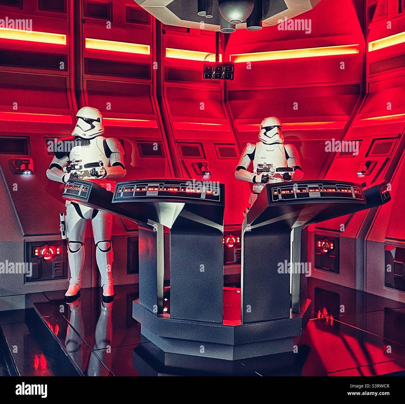 Storm Troopers à Galaxy’s Edge - Hollywood Studios Banque D'Images