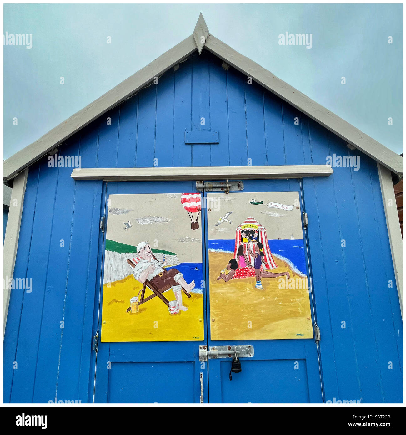 Refuge de plage au bord de la mer à Felixstowe - Image de stock capturée avec un smartphone