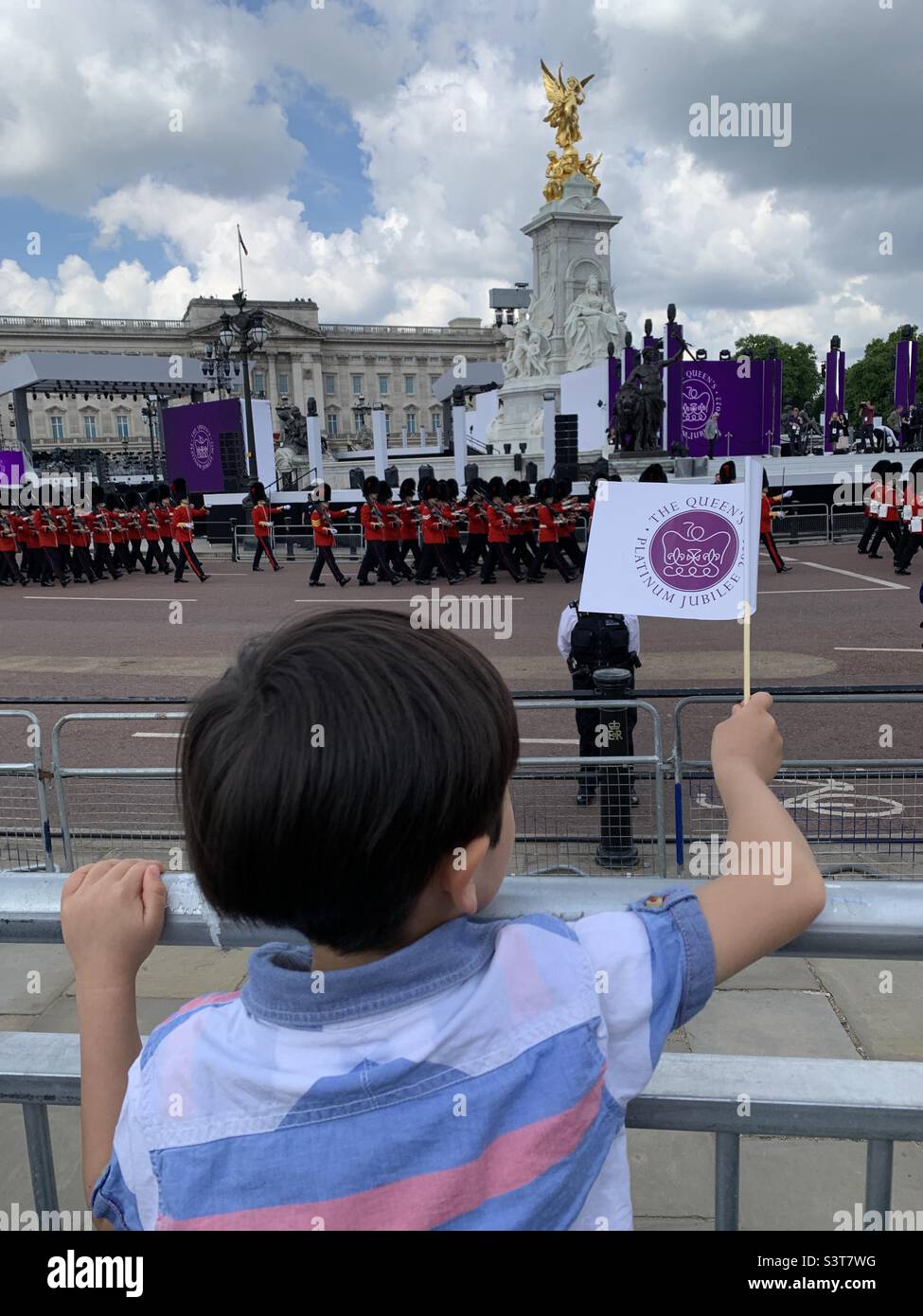 Drapeau de l'enfant au queens Platinum jubilé Buckingham Palace londres Banque D'Images