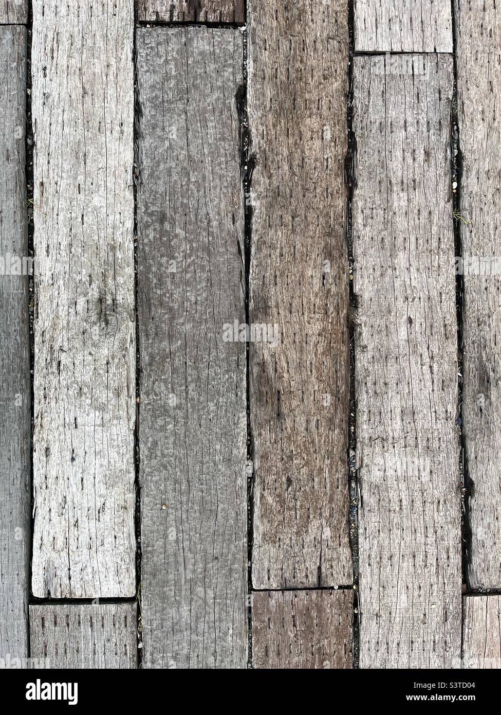 Traverses de chemin de fer en bois fond abstrait - Image de stock capturée avec un smartphone