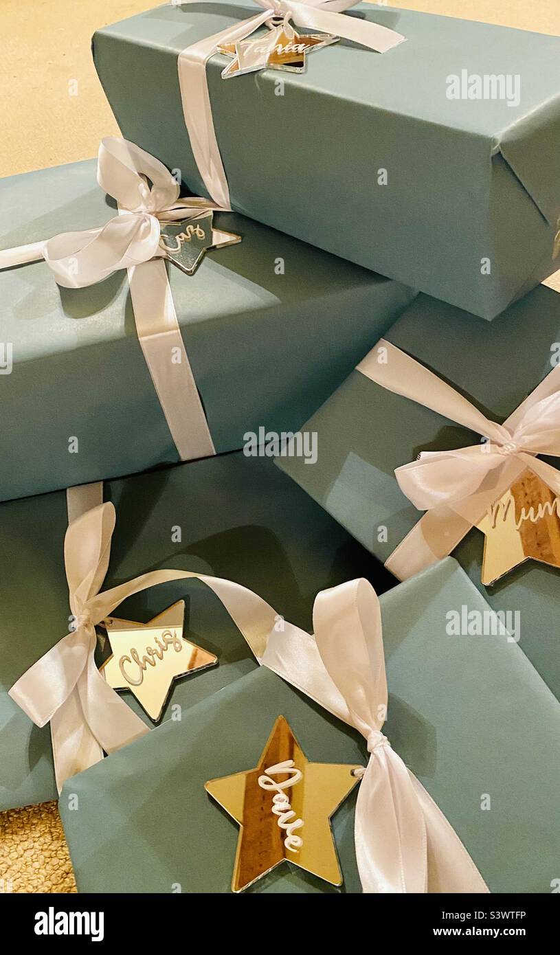 Emballage de cadeaux de Noël Banque D'Images