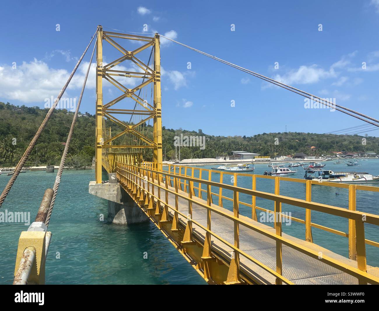 Pont jaune lemborgan île Bali Banque D'Images