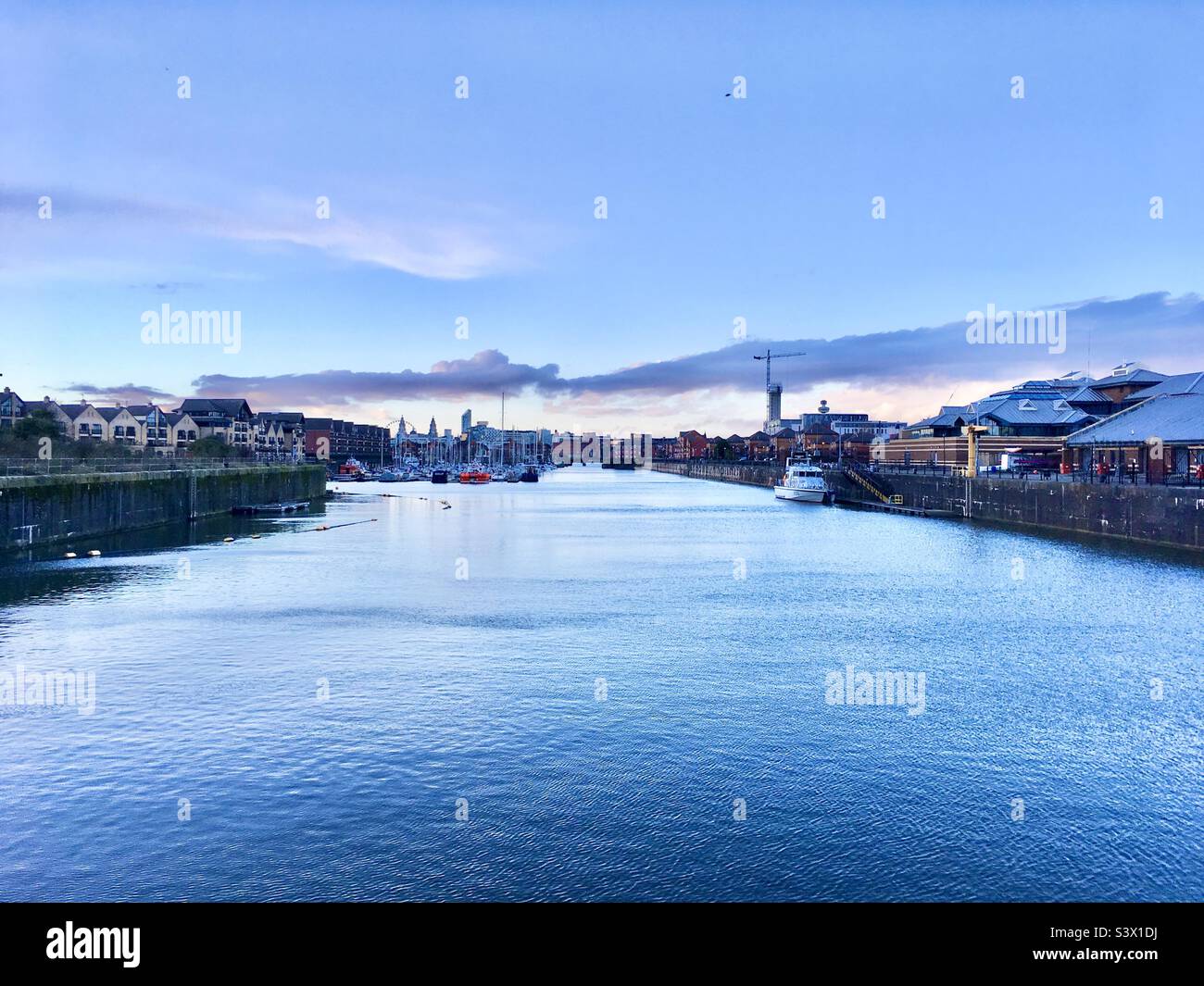 Brunswick Dock Liverpool Waterfront - Image de stock capturée avec un smartphone