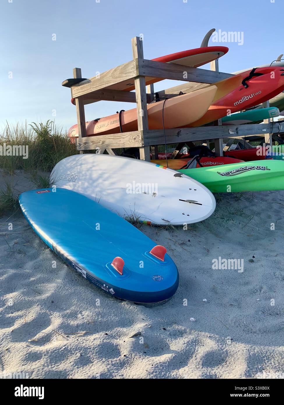 Planches et bateaux - Image de stock capturée avec un smartphone