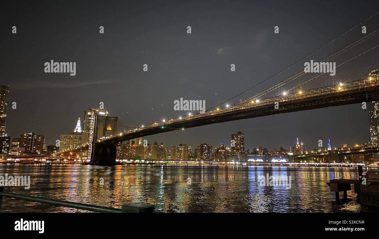 New York, vue de nuit, pont Banque D'Images