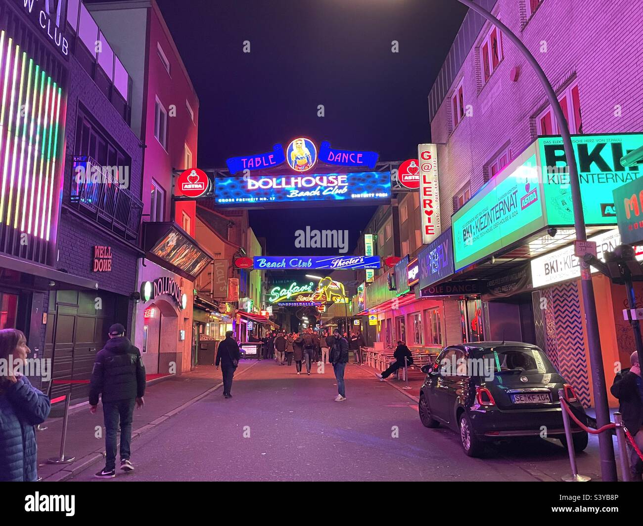 Reeperbahn la nuit, Hambourg, Allemagne Banque D'Images