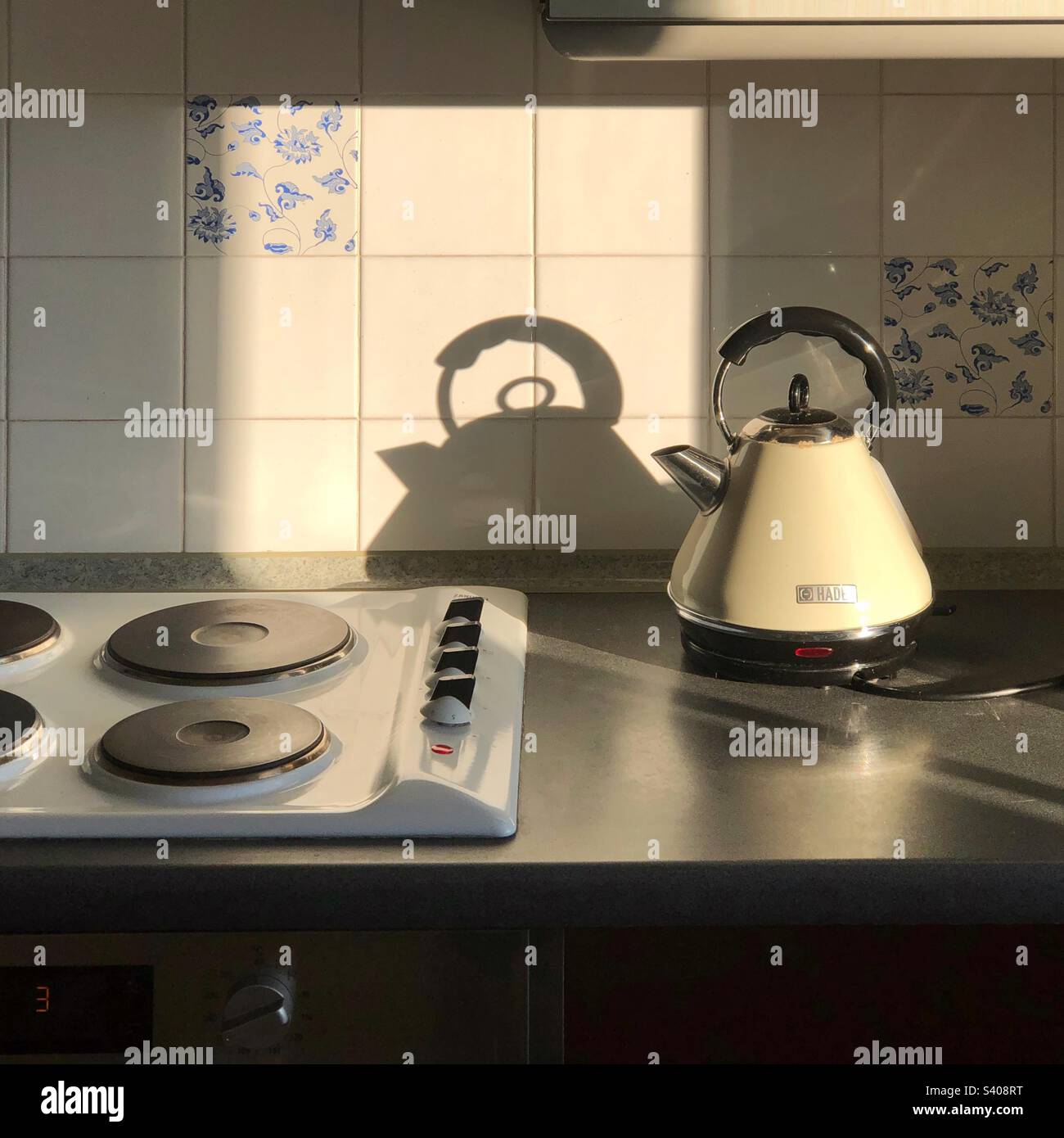 Filtre les rayons du soleil dans la cuisine Banque D'Images