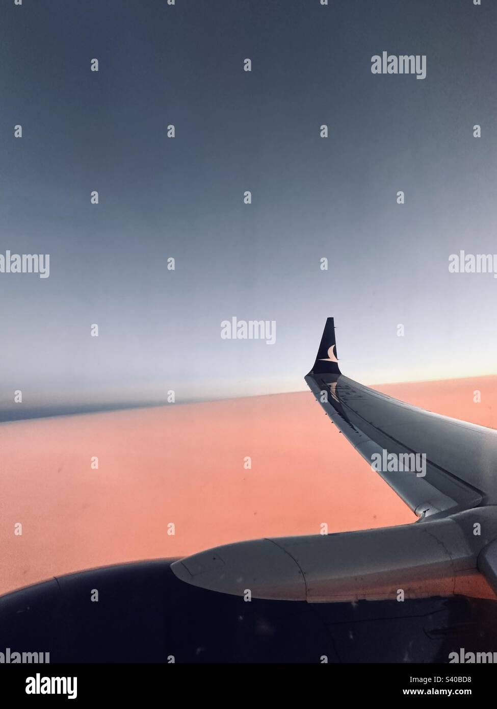 Ciel rose Banque D'Images