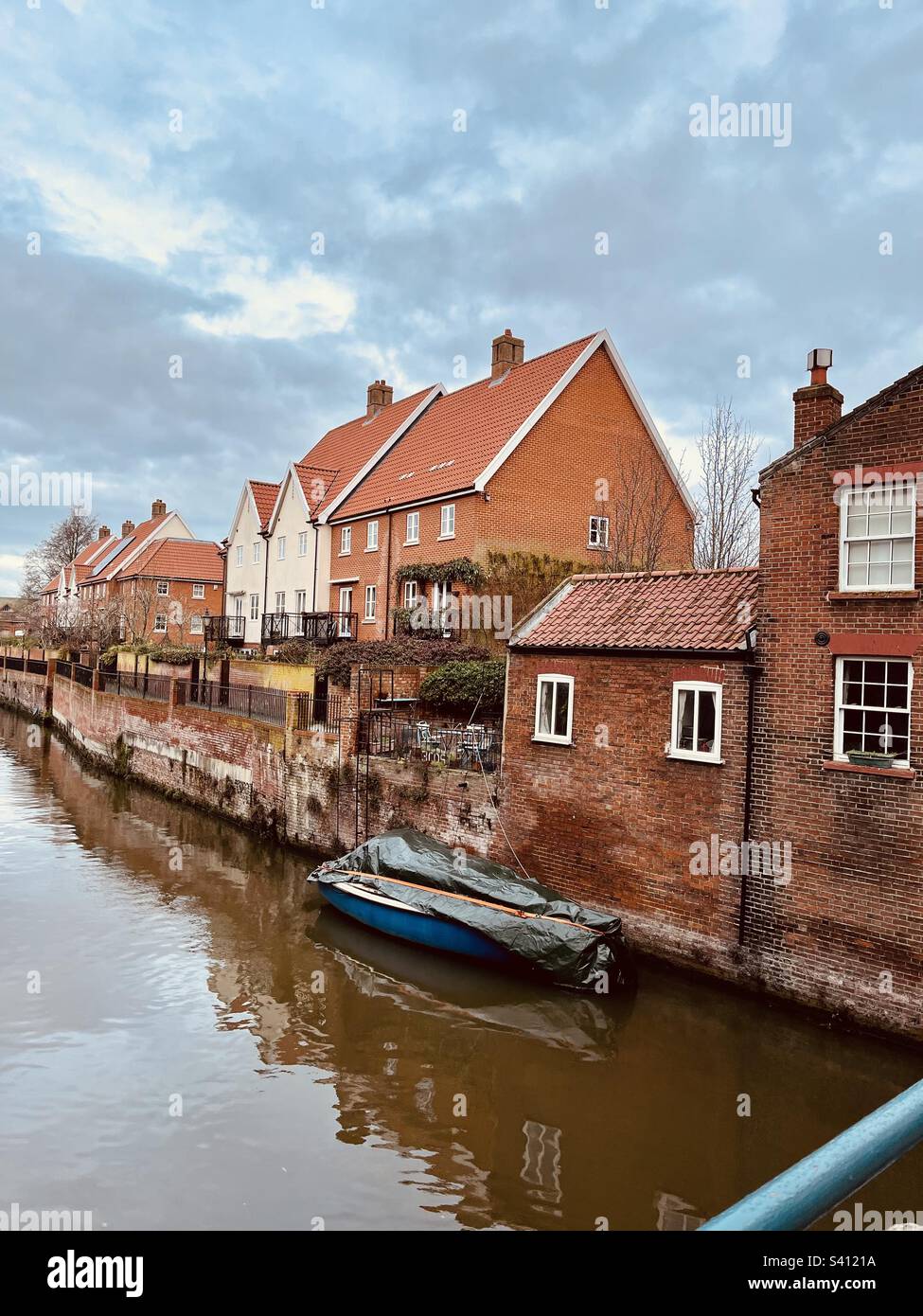River Wensum, Norwich, Angleterre, Royaume-Uni. Banque D'Images