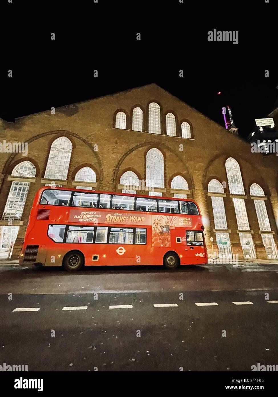 Bus londonien de nuit Banque D'Images