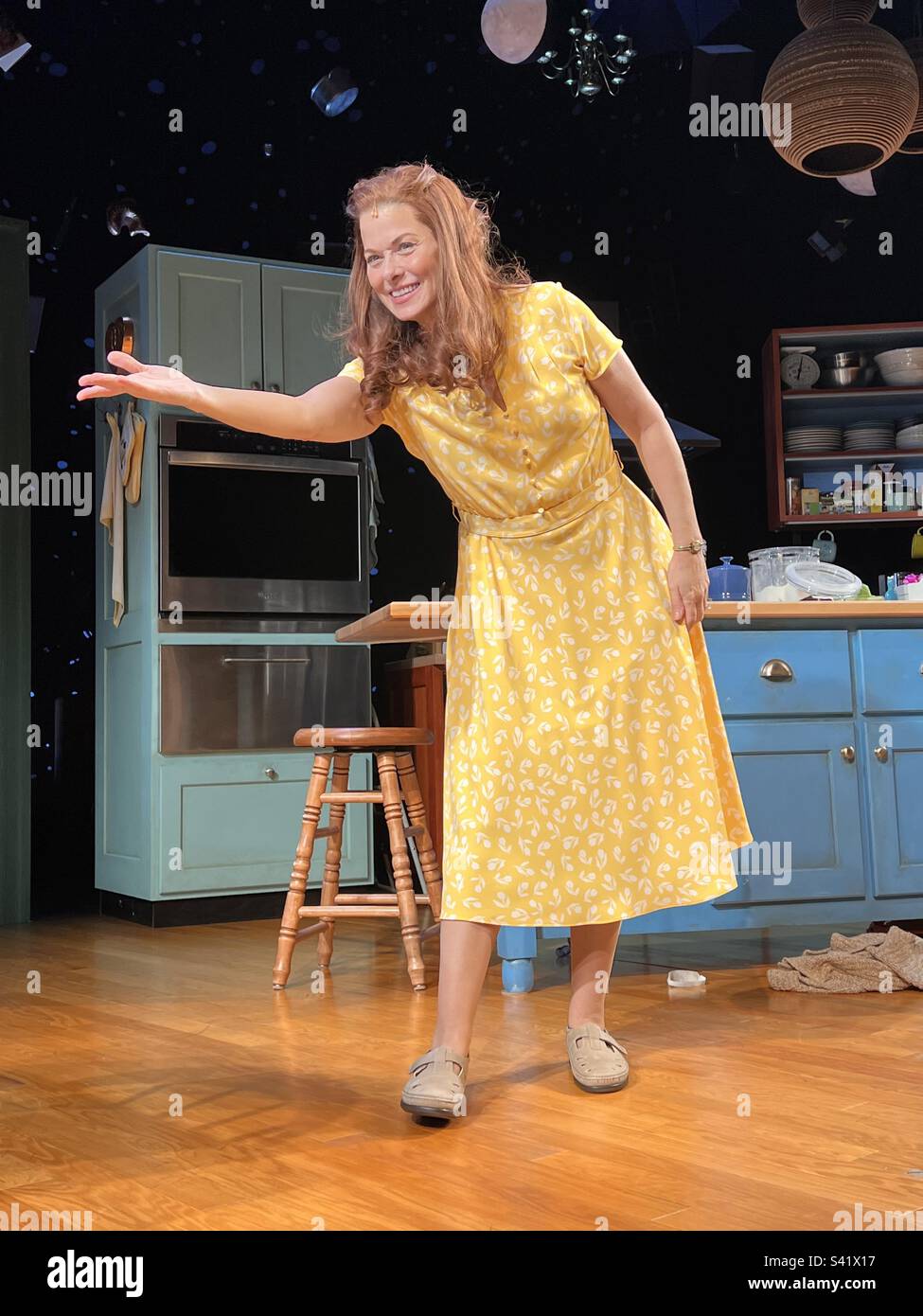 Debra a chanté à son spectacle de Broadway, bougies d'anniversaire en 2022 Banque D'Images