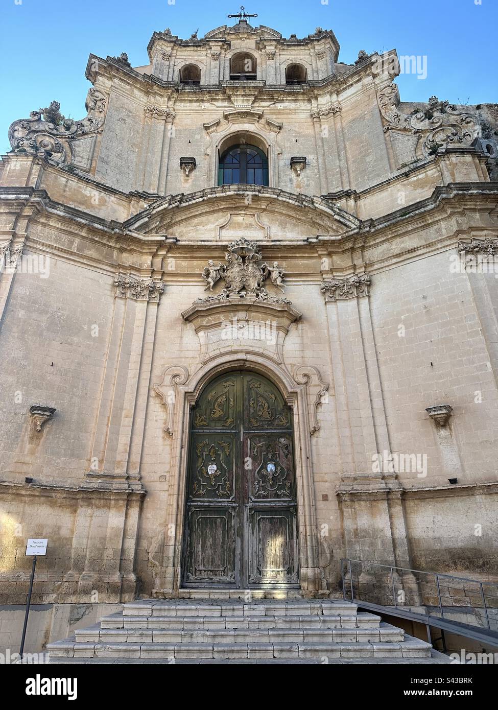 L'église de la Madonna del Carmine ou de Santa Maria del Monte Carmelo, Noto, province de Syracuse, région Sicile, Italie - Image de stock capturée avec un smartphone