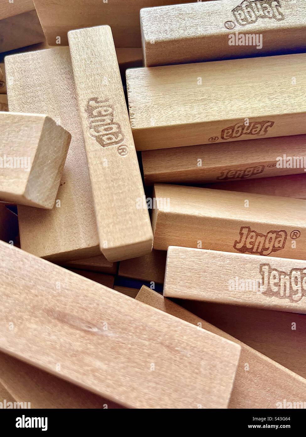 Jenga. Pièces de jeu en bois. Banque D'Images