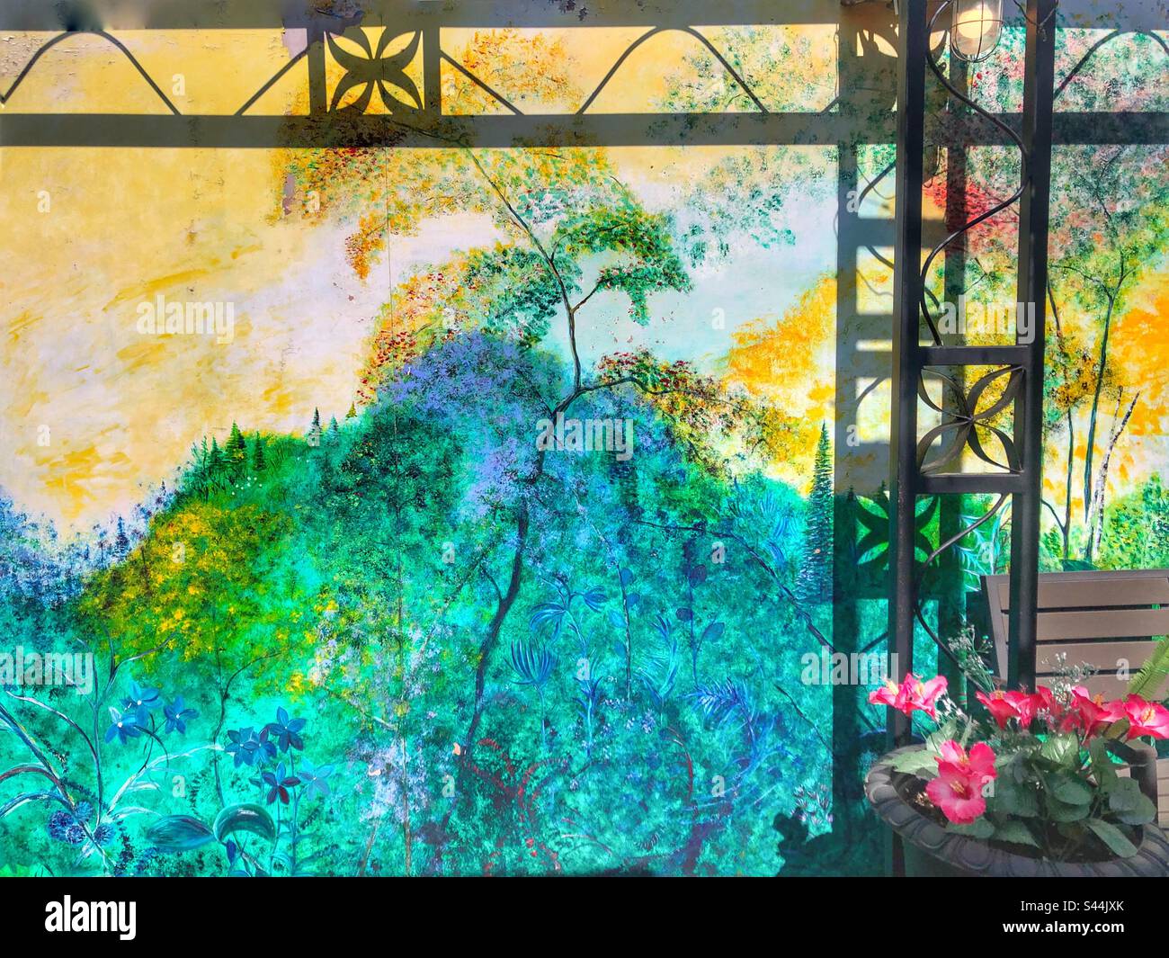 Un beau patio extérieur. Banque D'Images