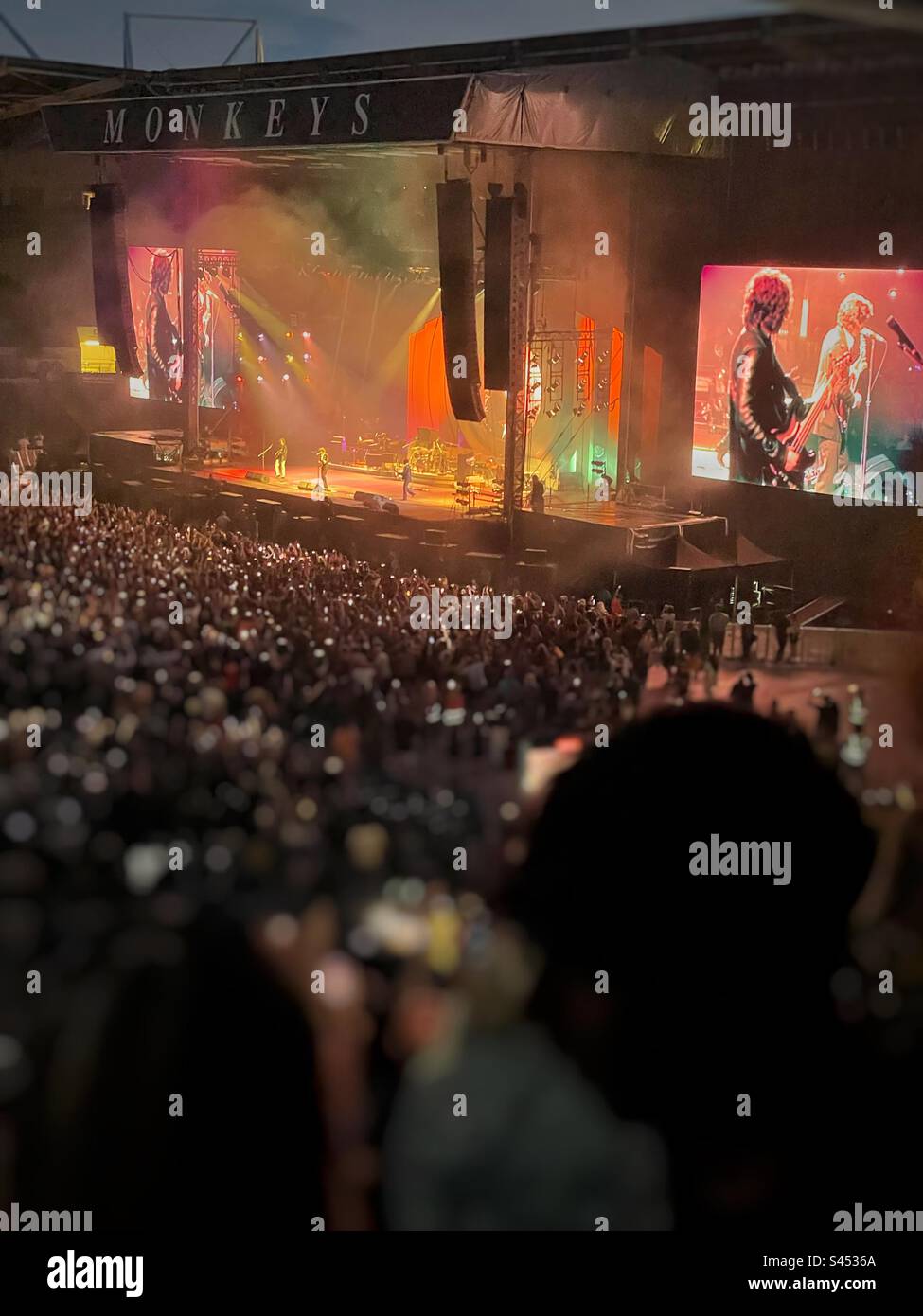 Les Arctic Monkeys au stade Swansea, juin 2023. Banque D'Images Les Arctic Monkeys au stade Swansea, juin 2023. Banque D'Images