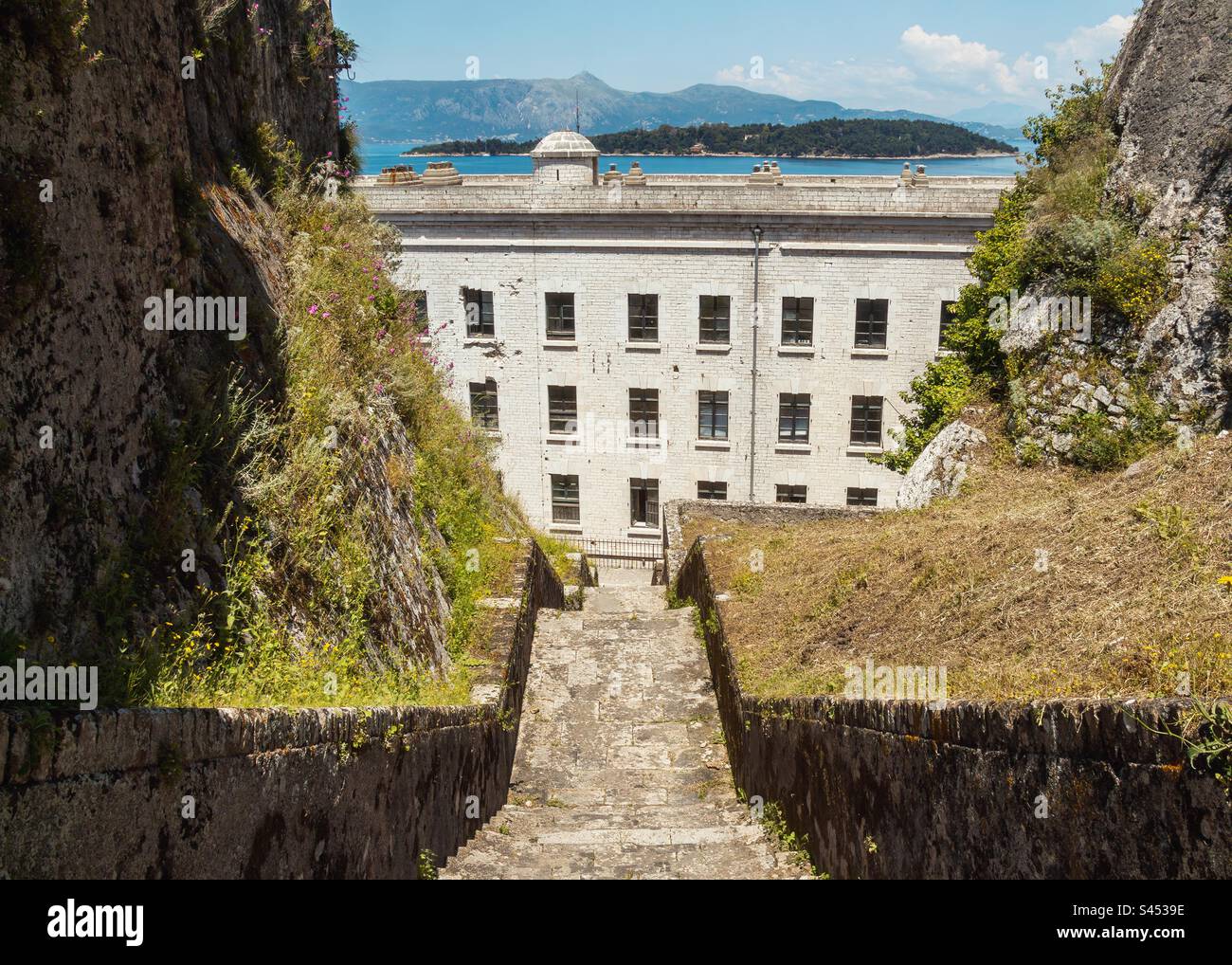 Université Ionienne - Département de musique dans l'ancienne forteresse de Corfou. - Image de stock capturée avec un smartphone