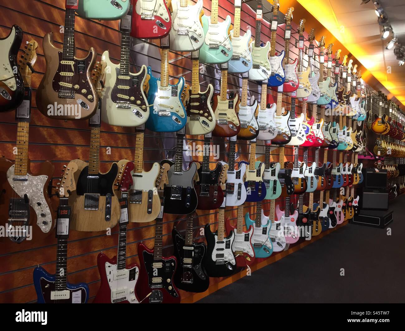 Guitar display Banque de photographies et d’images à haute résolution