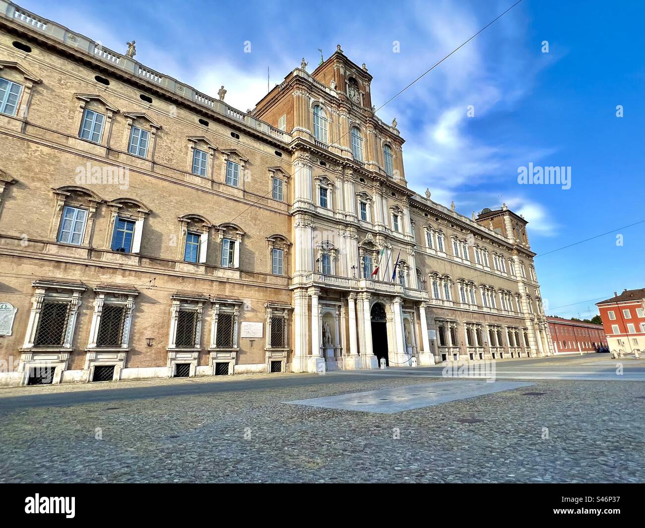 Baroque Palazzo Ducale di Modena a juré sur la Piazza Roma Banque D'Images
