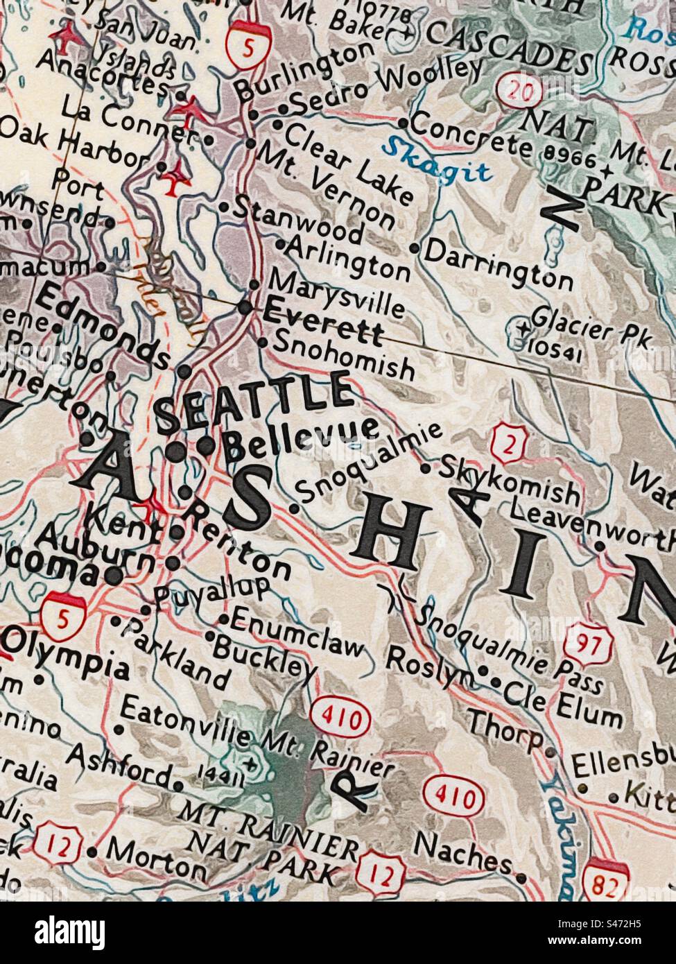Zoomé en vue de la région de Seattle, Washington sur une carte des États-Unis. La photo originale a été transformée en « illustration » en utilisant l’application IOS Brushstroke. Banque D'Images