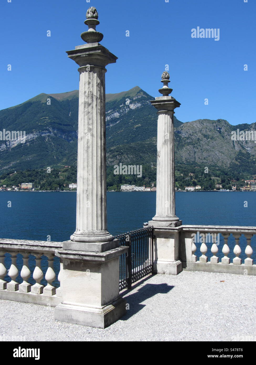 Porte du lac de Côme, Italie Banque D'Images