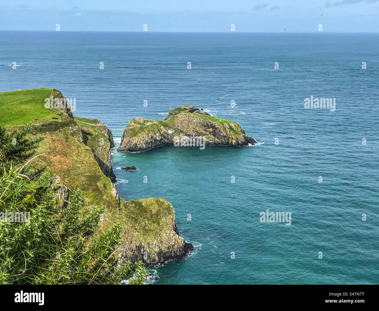 Ballycastle, carrick un pont de corde de rede Banque D'Images