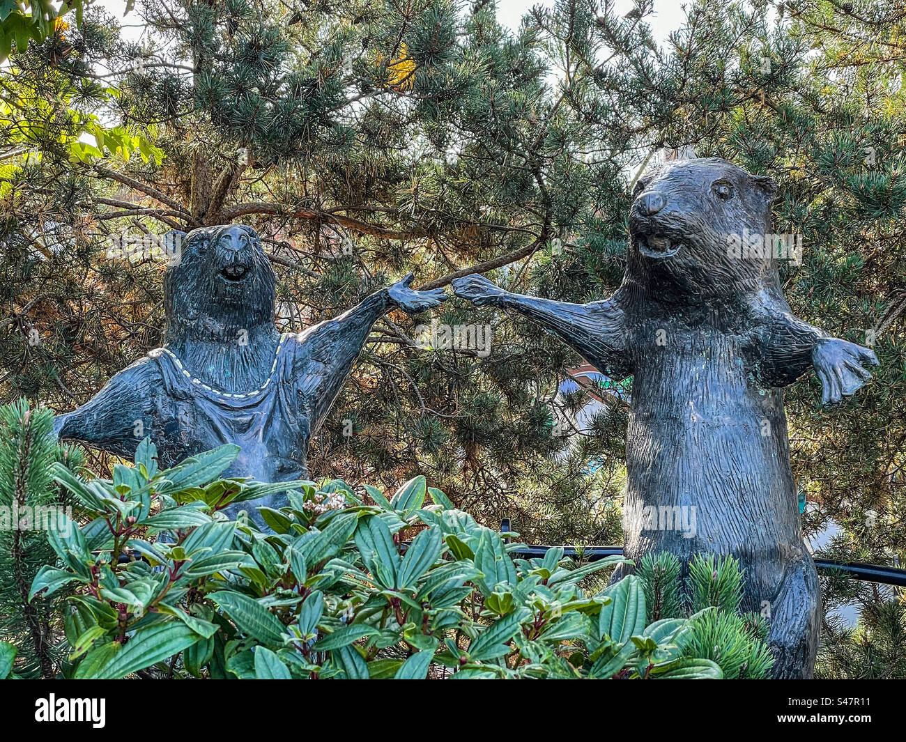 C.S. Lewis lion la sorcière & la sculpture de garde-robe Banque D'Images