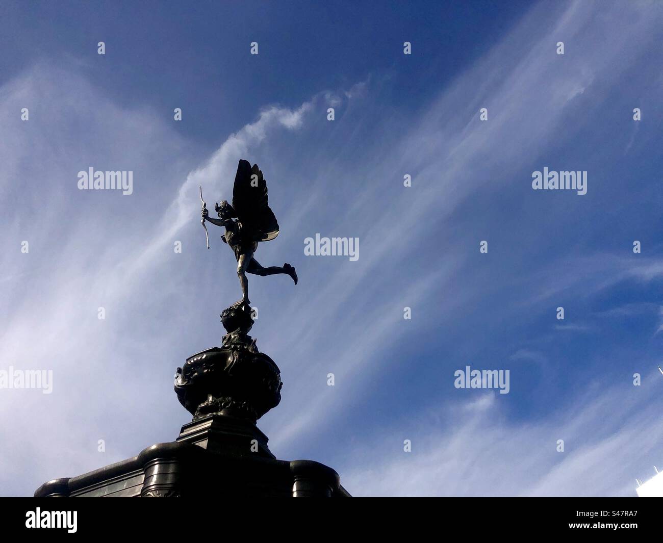 Sculpture d'Eros à Piccadilly Circus London Banque D'Images