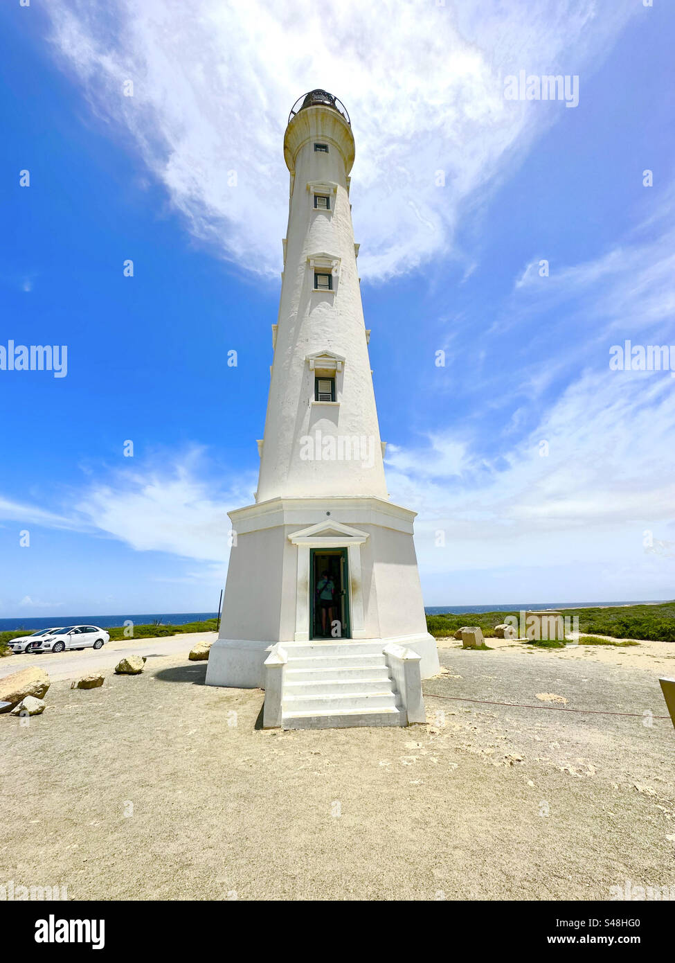 Phare de Californie, pointe ouest d'Aruba, Antilles néerlandaises, Caraïbes . Monument national construit en 1910 et nommé d'après le navire marchand California qui a coulé à proximité. - Image de stock capturée avec un smartphone