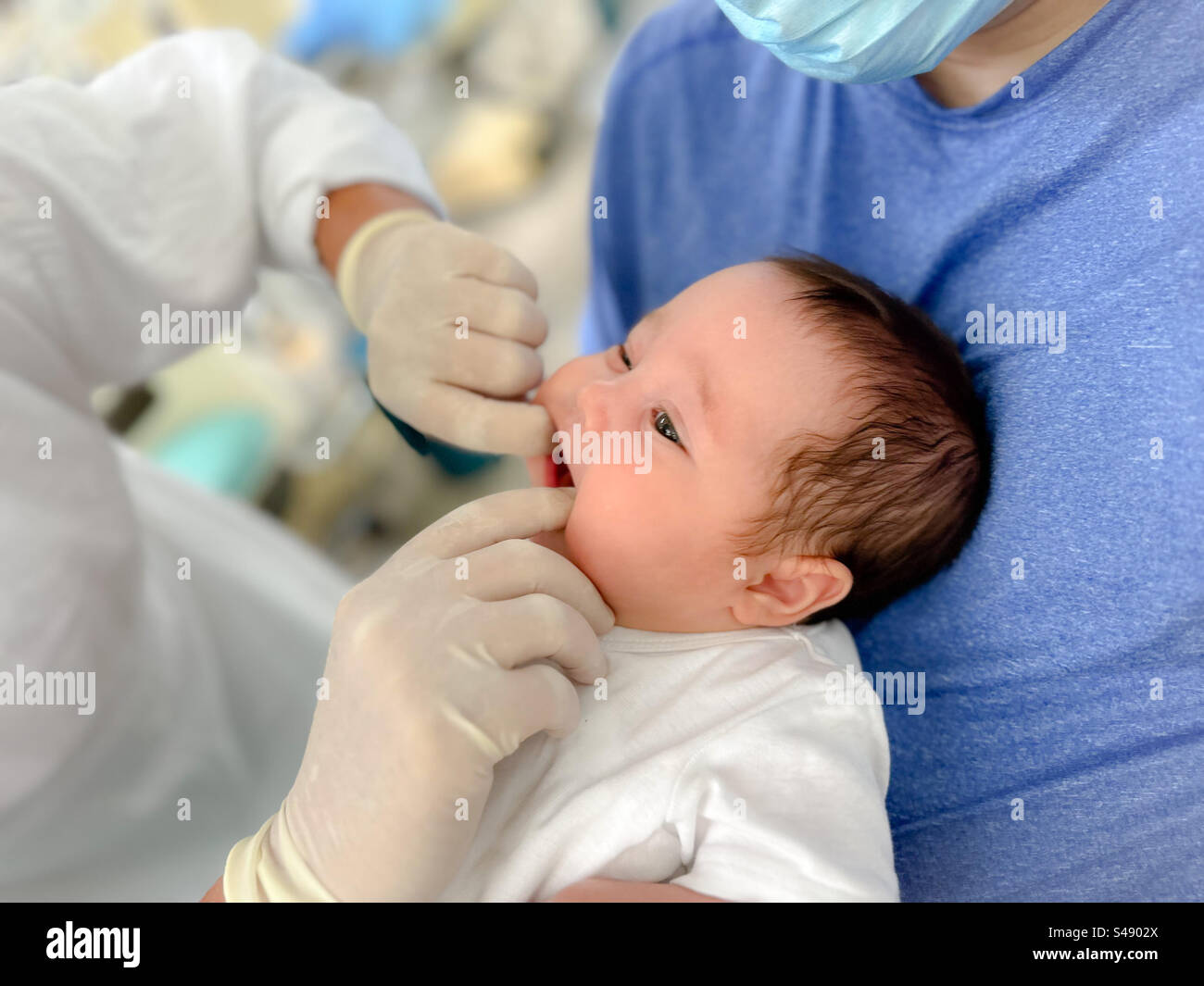 Bébé chez le dentiste Banque D'Images