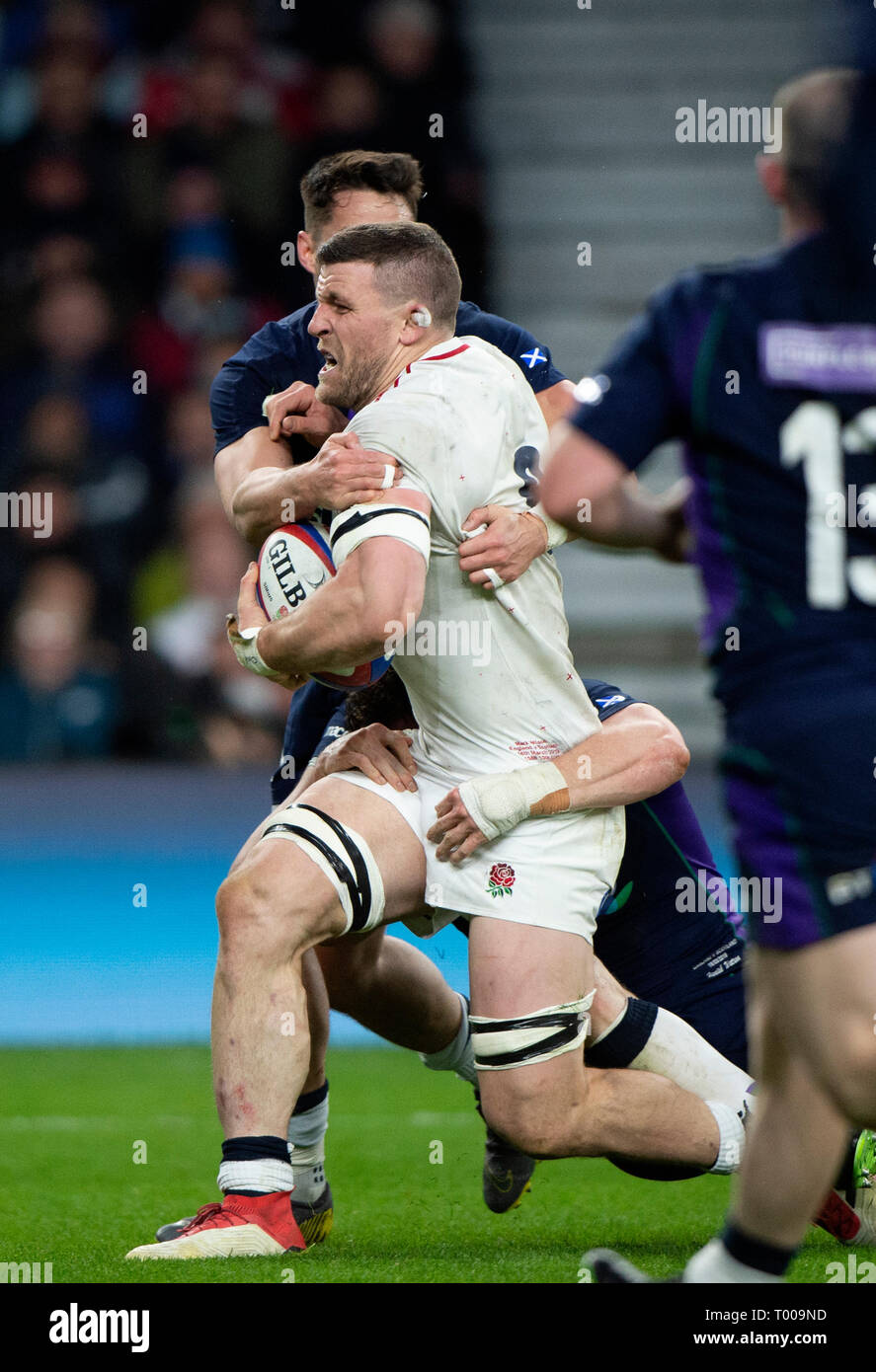 London, Royaume-Uni, samedi, 16 mars 2019, le RFU, Englands. Mark WILSON de la conduite dans le terrain avec la balle, au cours de la Guinness match des Six Nations, l'Angleterre contre l'Ecosse RFU Rugby Stadium, en Angleterre, le Crédit : Peter SPURRIER/Alamy Live News Banque D'Images